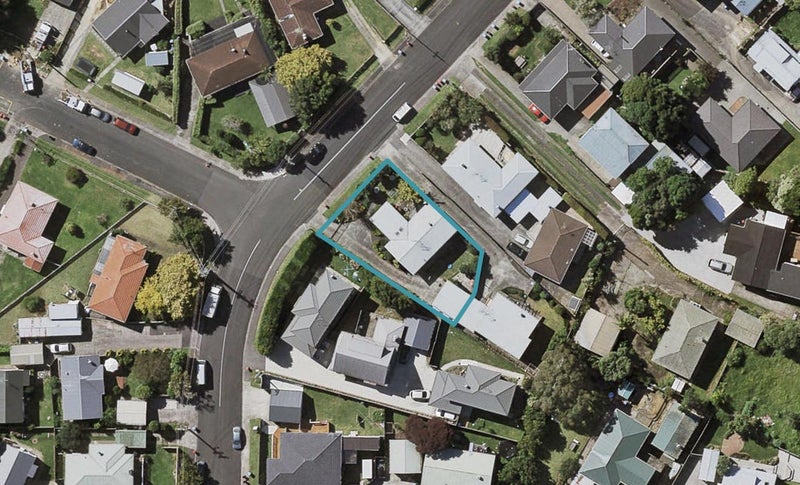 40 Boakes Road, Mount Wellington, Auckland - Carousel 1