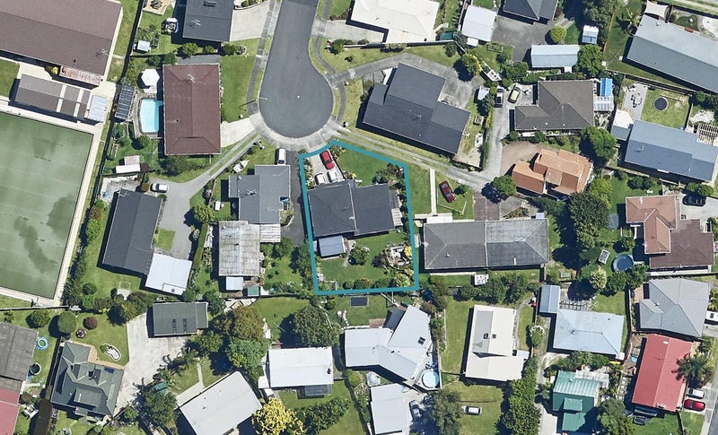 28 Cedar Grove, Matua, Tauranga - Carousel 1