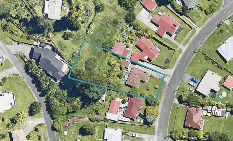 67 Thomas Crescent, Western Heights, Rotorua - Carousel 1
