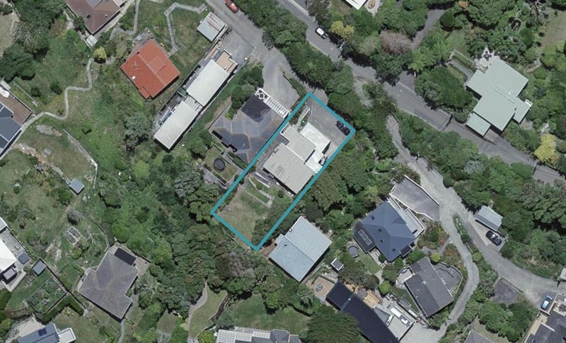 84 Nicholson Road, Khandallah, Wellington - Carousel 1