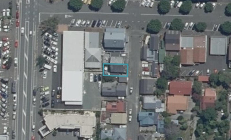 2D South Street, Nelson, Nelson - Carousel 1