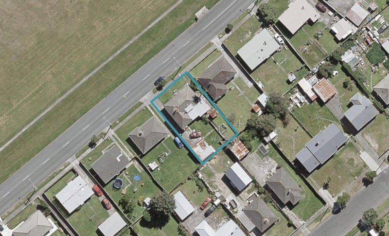 1238 Taita Drive, Taitā, Lower Hutt - Carousel 1