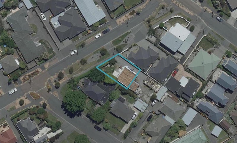 42 Wyndham Street, Papanui, Christchurch - Carousel 1