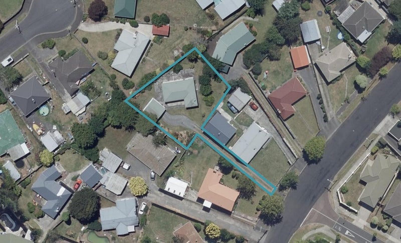 76 Mount View Road, Melville, Hamilton - Carousel 1