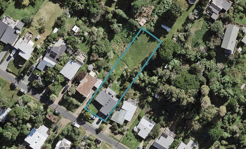 18 Ridge Road, Oneroa, Waiheke Island - Carousel 1