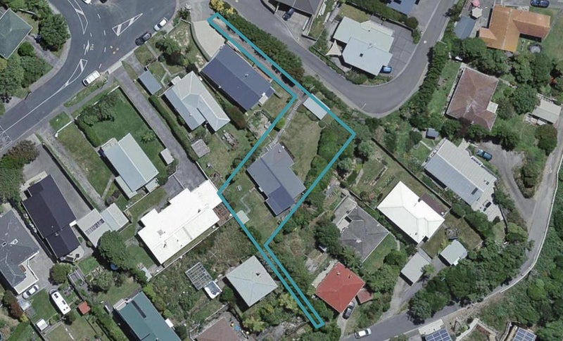 26 Hawtrey Terrace, Johnsonville, Wellington - Carousel 1