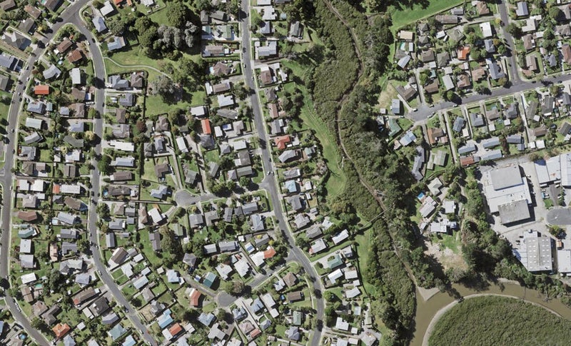 74 Ennis Avenue, Pakuranga Heights, Auckland - Carousel 1