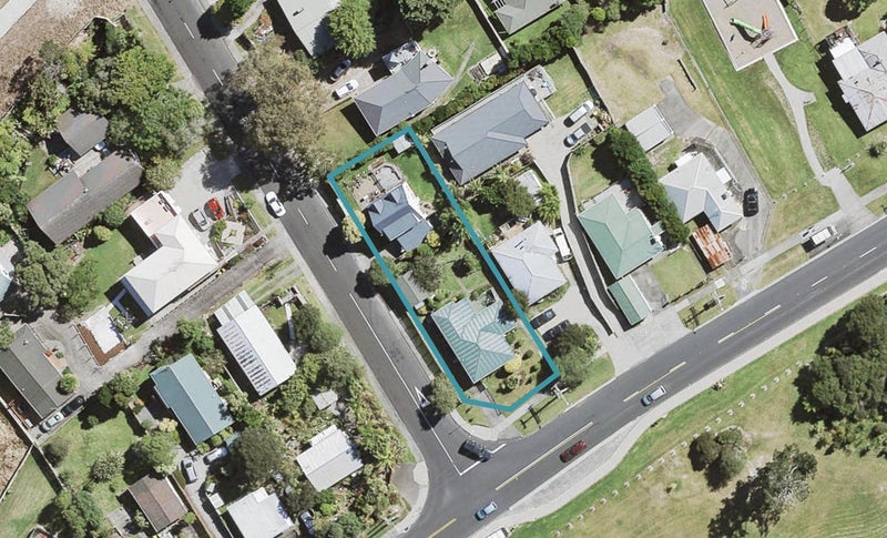 37 Withers Road, Glen Eden, Auckland - Carousel 1