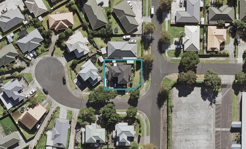 1 Royalpark Place, Favona, Auckland - Carousel 1