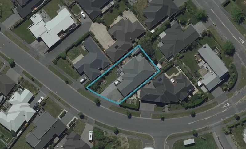 6 Mokihi Gardens, Hillmorton, Christchurch - Carousel 1