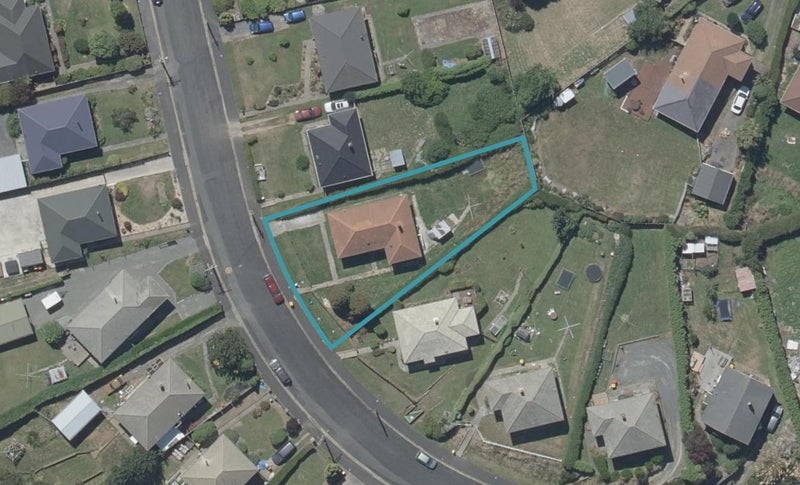62 Mooltan Street, Halfway Bush, Dunedin - Carousel 1