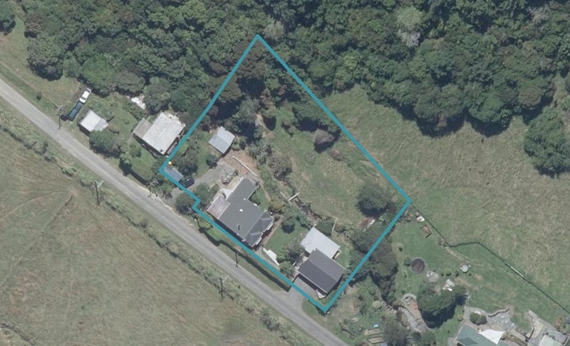 22 Lewis Street, Deborah Bay, Port Chalmers - Carousel 1