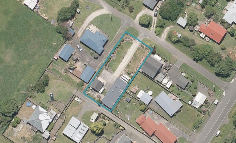 1 Tenga Street, Putiki, Whanganui - Carousel 1