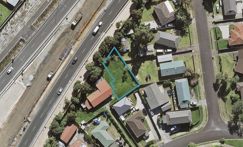 15A Staverton Crescent, Mangere, Auckland - Carousel 1