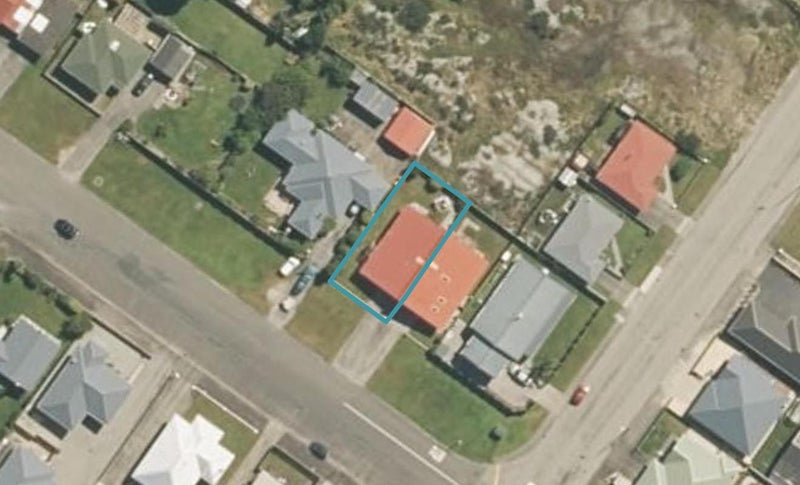 18 Hampden Street, Hokitika - Carousel 1