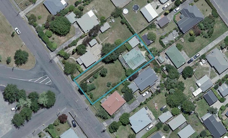 55 Strasbourge Street, Martinborough - Carousel 1