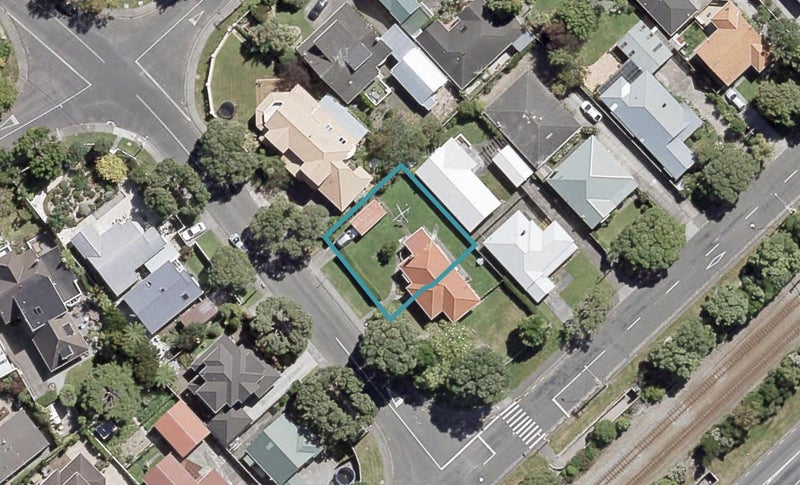 37 Hinau Street, Woburn, Lower Hutt - Carousel 1