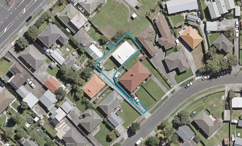2/79 Colson Street, Avalon, Lower Hutt - Carousel 1