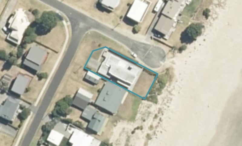 201 Hinemoa Street, WHANGAMATA, Whangamata - Carousel 1