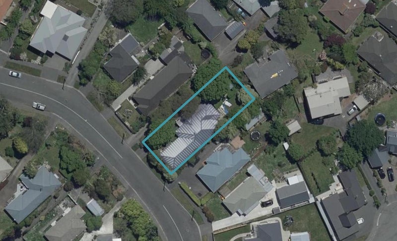 82 Brookside Terrace, Bryndwr, Christchurch - Carousel 1
