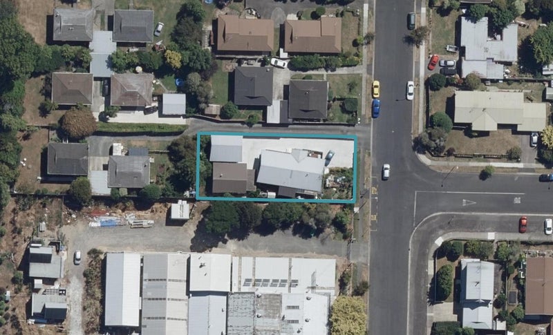 64 Alison Street, Hamilton Lake, Hamilton - Carousel 1