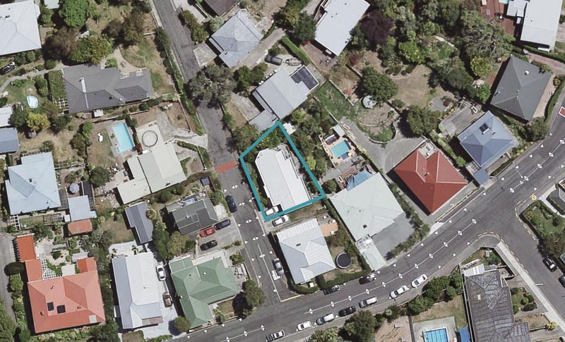 2B Burlington Road, Hospital Hill, Napier - Carousel 1
