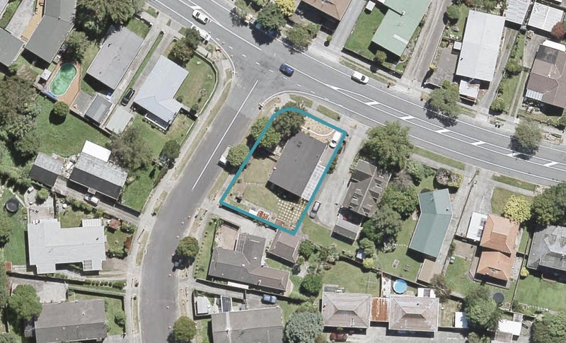 28 Gemstone Drive, Birchville, Upper Hutt - Carousel 1