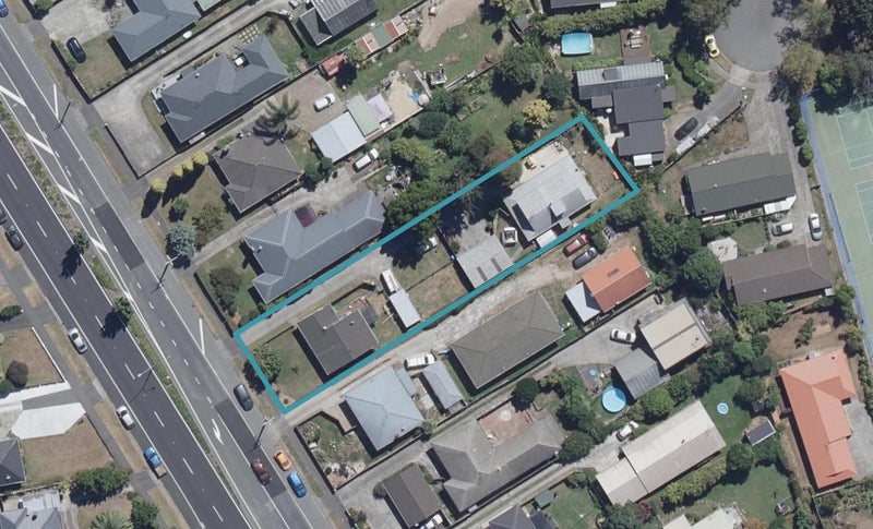 305 Cambridge Road, Hillcrest, Hamilton - Carousel 1