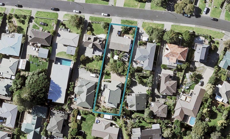 2/62 Drake Street, Howick, Manukau - Carousel 1