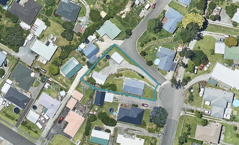 31 Waimapu Street, Greerton, Tauranga - Carousel 1