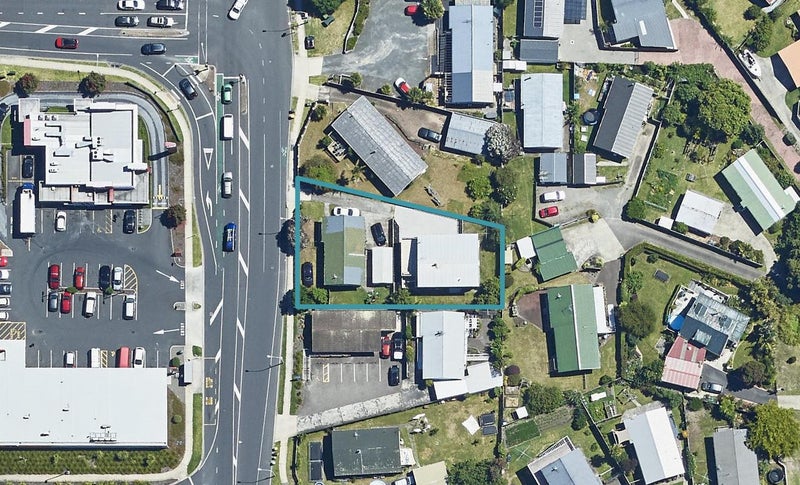 23 Domain Road, Papamoa Beach, Papamoa - Carousel 1