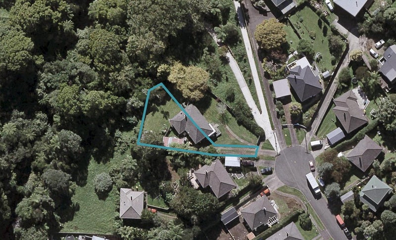 11 Camden Street, Vogeltown, New Plymouth - Carousel 1