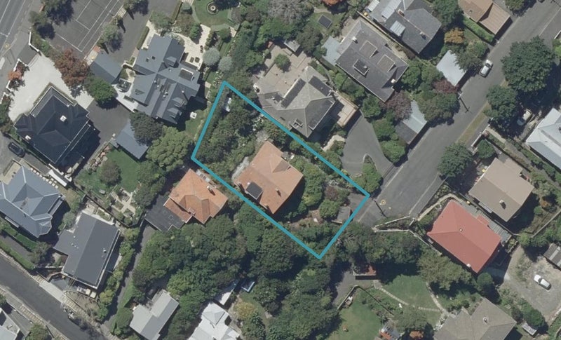 16 Maheno Street, Maori Hill, Dunedin - Carousel 1