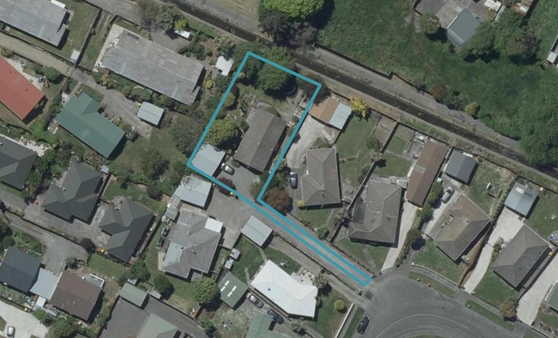 58 Frensham Crescent, Woolston, Christchurch - Carousel 1