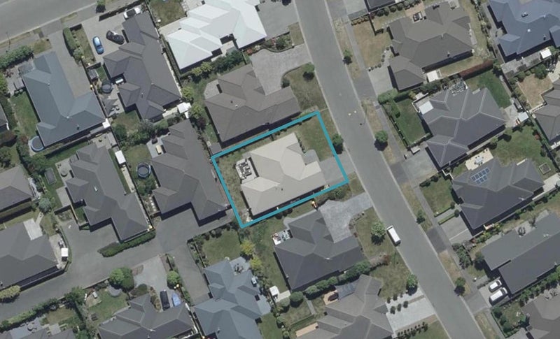 6 Papaumu Green, Parklands, Christchurch - Carousel 1