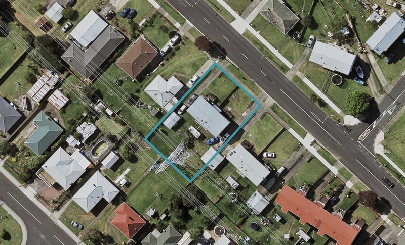 241 Bairds Road, Ōtara, Auckland - Carousel 1