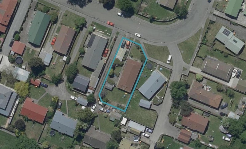 45 Pensacola Crescent, Broomfield, Christchurch - Carousel 1