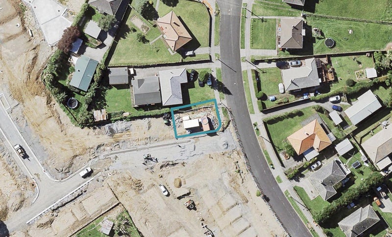 10 Reg Pearce Way, Glen Innes, Auckland - Carousel 1