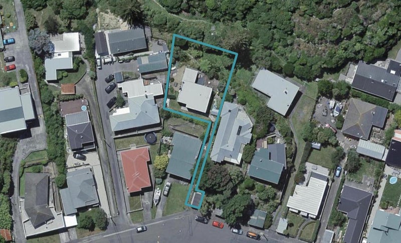 20 Ribble Street, Island Bay, Wellington - Carousel 1