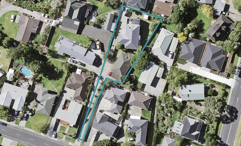 1/9 Rodney Street, Howick, Auckland - Carousel 1