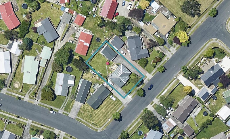 4 Dickens Street, Owhata, Rotorua - Carousel 1