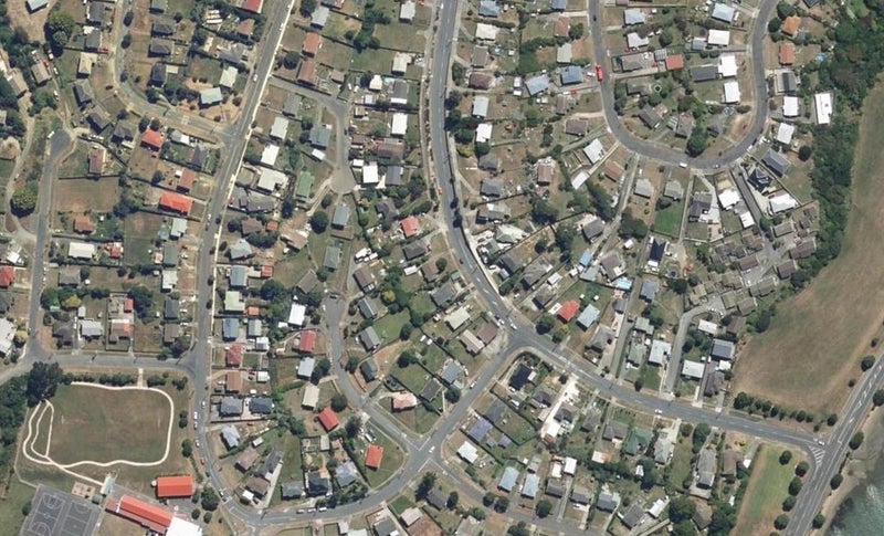 122 Te Pene Avenue, Titahi Bay, Porirua - Carousel 1