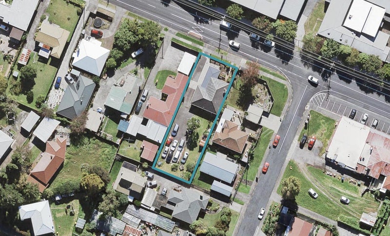 14 Saint Leonards Road, Kelston, Auckland - Carousel 1