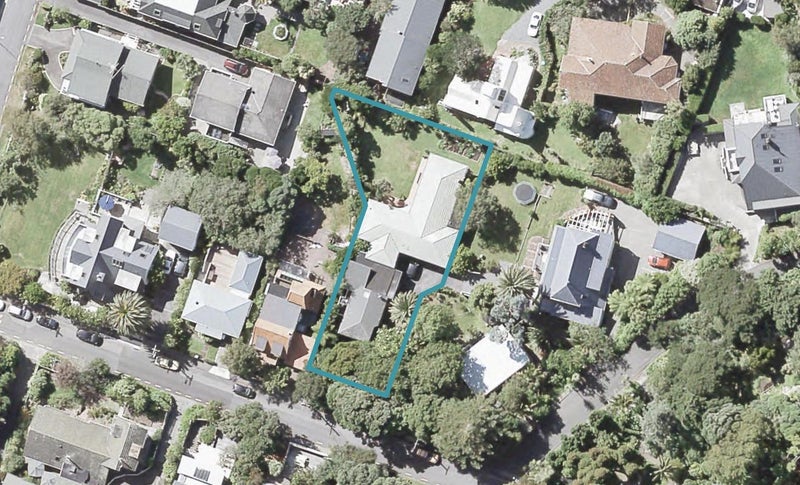 21A Moana Road, Days Bay, Lower Hutt - Carousel 1