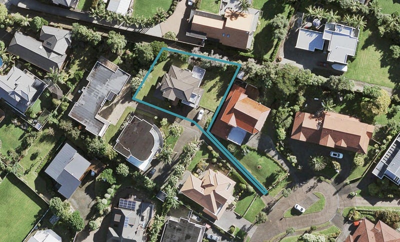 12 Searidge Rise, West Harbour, Auckland - Carousel 1