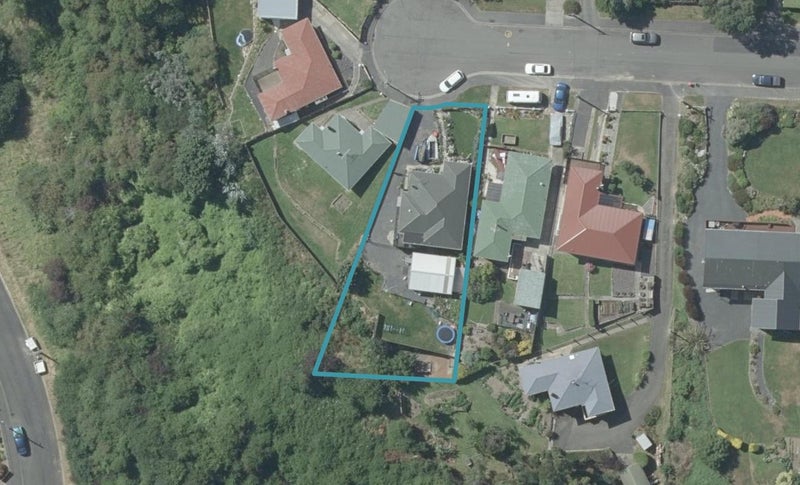 28 Tomkins Street, Green Island, Dunedin - Carousel 1