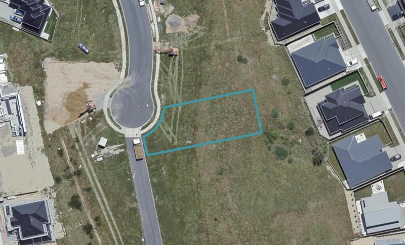 9 Hattersley Grove, Churton Park, Wellington - Carousel 1