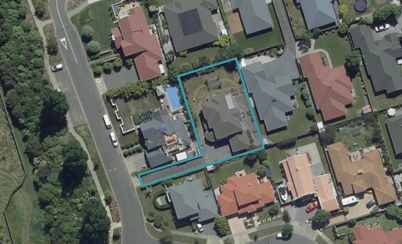 5 Caleb Place, Northwood, Christchurch - Carousel 1