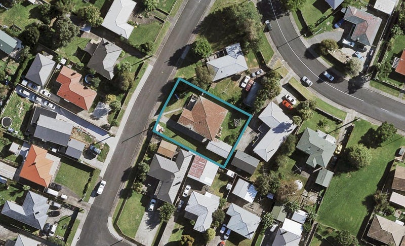 2 Kerrydale Road, Manurewa, Auckland - Carousel 1