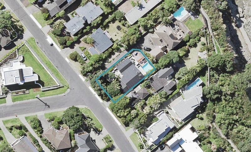 15A Bournemouth Terrace, Murrays Bay, Auckland - Carousel 1